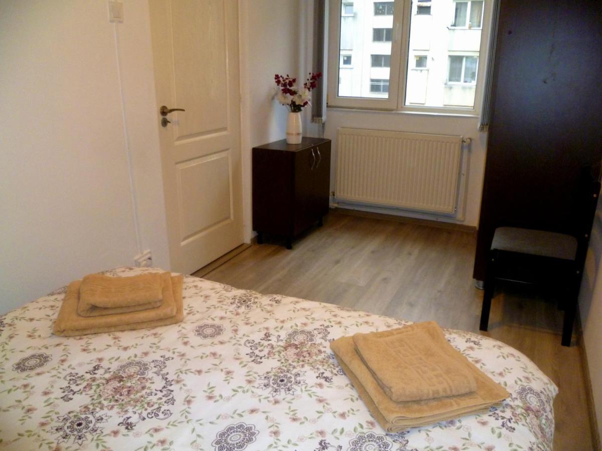 Romanilor - Studio First Floor Deva Esterno foto