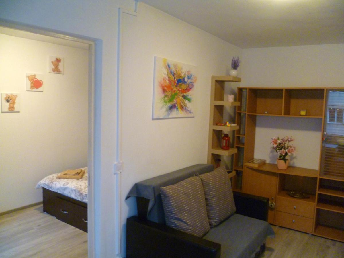 Romanilor - Studio First Floor Deva Esterno foto